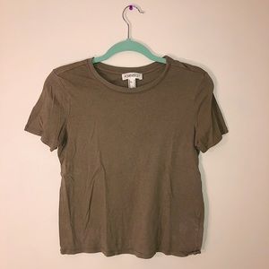 Forever 21 Tee Shirt